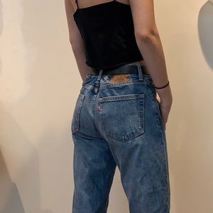 Levi’s mid rise jeans
